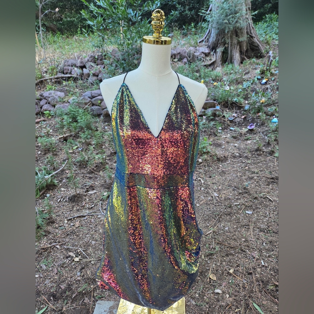 New Club L‎ London Vibrant Sequin Party Dress
